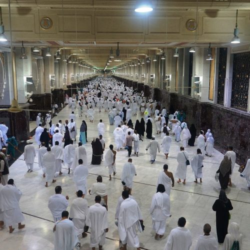 sa’i between safa and marwah